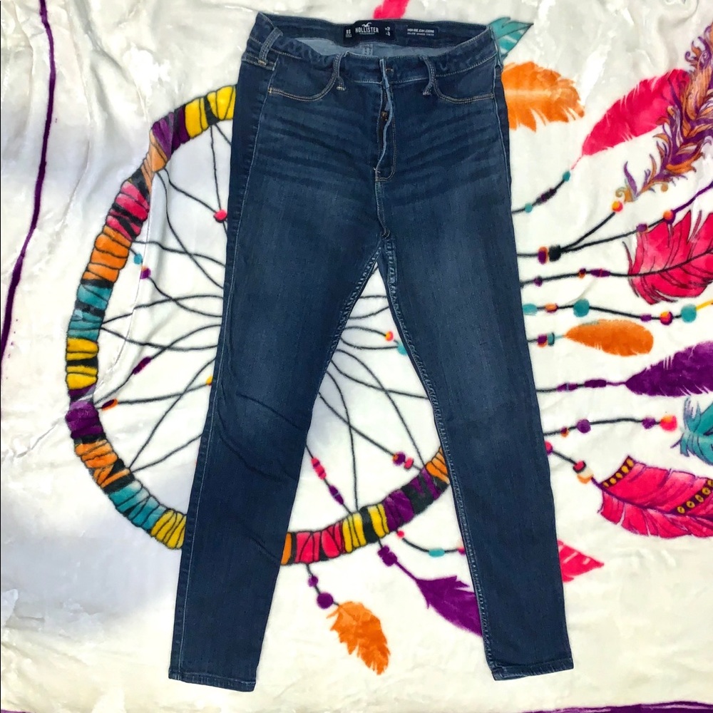 >>> 🦋 HOLLISTER HIGH-RISE SKINNY JEANS 🦋<<